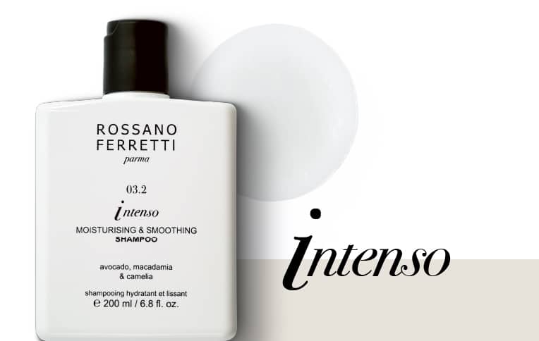Image of Rossano Ferretti Parma's Intenso smoothing shampoo.