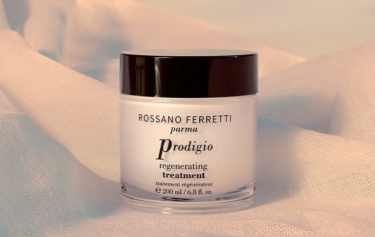 Image of Rossano Ferretti Parma's Prodigio regenerating treatment.