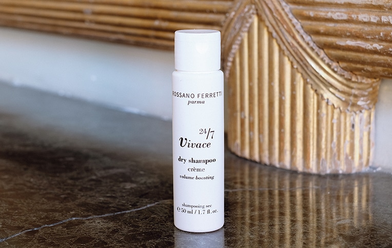 Image of the dry shampoo cream from the Vivace line by Rossano Ferretti Parma.