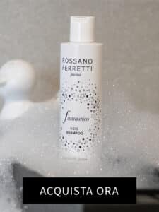 Foto dello shampoo per bambini Fantastico di Rossano Ferretti Parma ricoperto di bolle di sapone.