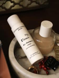 Image of the dry shampoo cream from the Vivace line by Rossano Ferretti Parma.