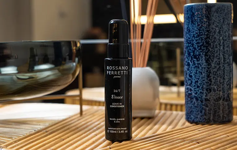 leave in conditioner from the Vivace line by Rossano Ferretti Parma.