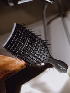 Image of Rossano Ferretti Parma's professional detangling brush.