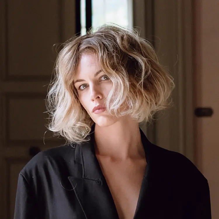 How to get fluffy hair in 7 easy steps
