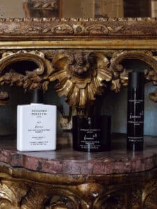  Image of Rossano Ferretti Parma's Intenso smoothing routine with the moisturising & smoothing shampoo, the softening & smoothing mask and the softening & smoothing serum.