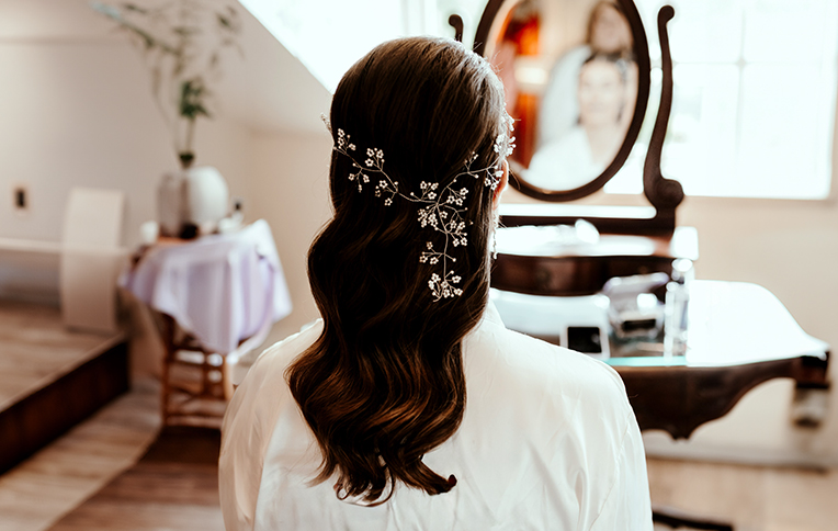 Bridal hairstyle seen from the back
