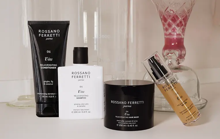 Rossano Ferretti Parma's Vita rejuvenating routine with the rejuvenating shampoo, the rejuvenating mask and the rejuvenating serum.