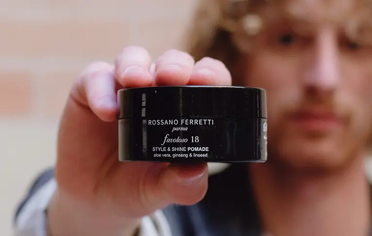 Pomata Modellante ed Illuminante di Rossano Ferretti Parma.