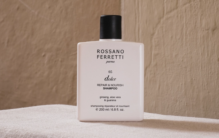 Shampoo idratante Dolce di Rossano Ferretti Parma.