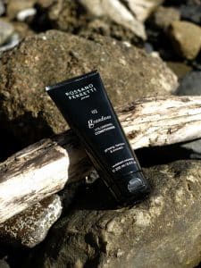 anti frizz hair products