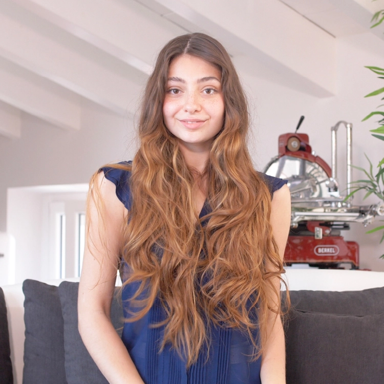 How To Get Heatless Beach Waves Naturally