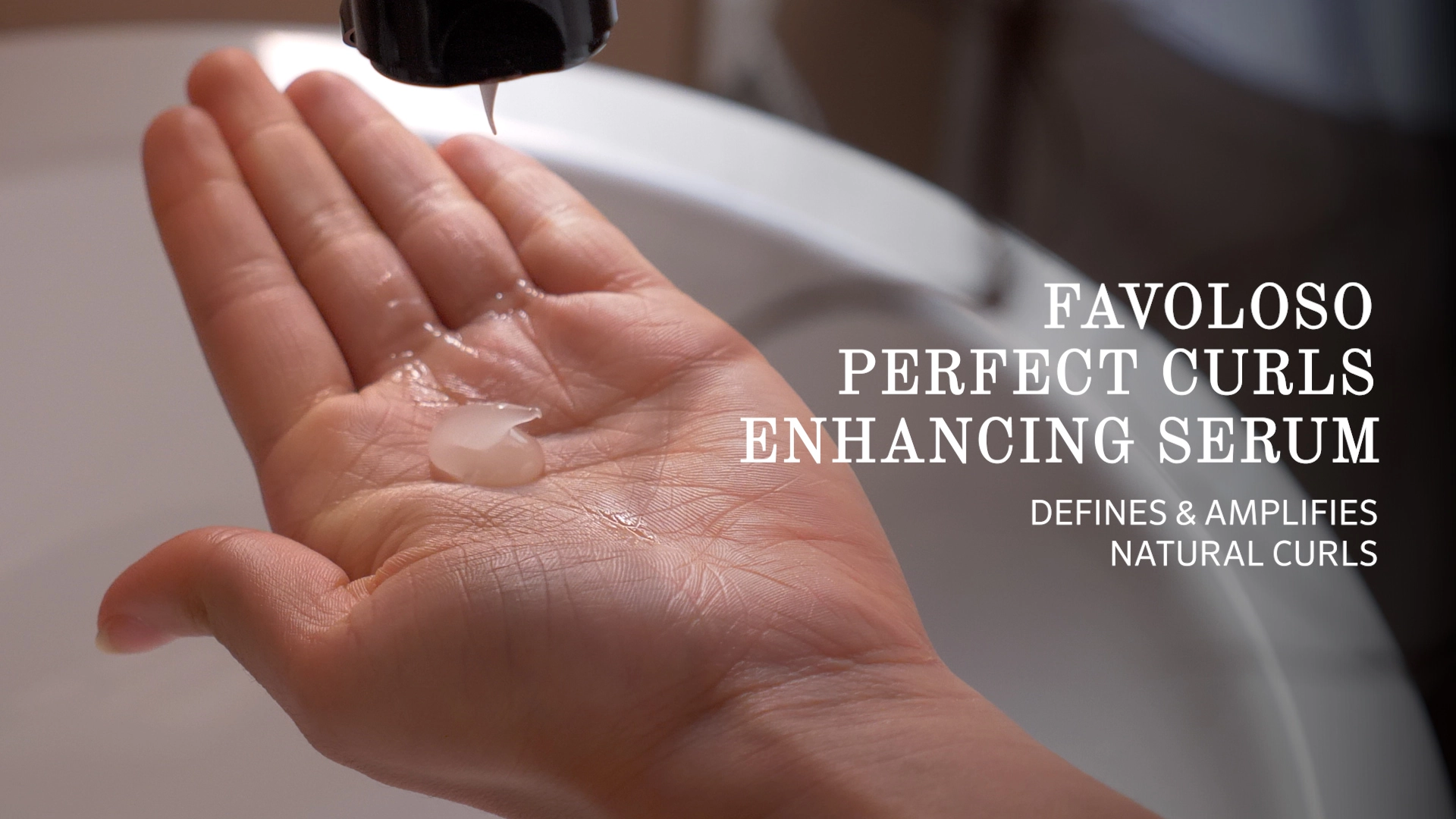 Favoloso Perfect Curls Enhancing Serum 3.4oz | Rossano Ferretti Parma